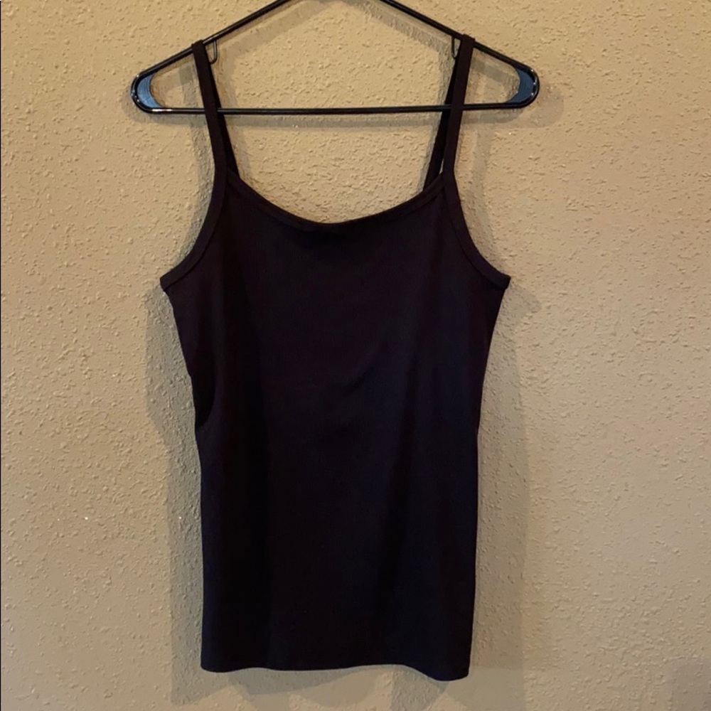 Black stretchy tank top